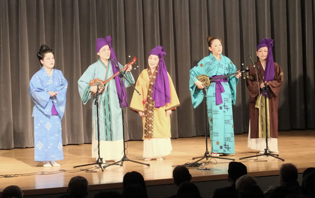 Sayoko, Junko, Sanae, Saki and Mayumi at Queens Library Recital, Flushing, NY, April 17, 2010. Photo by Jeremy Booth